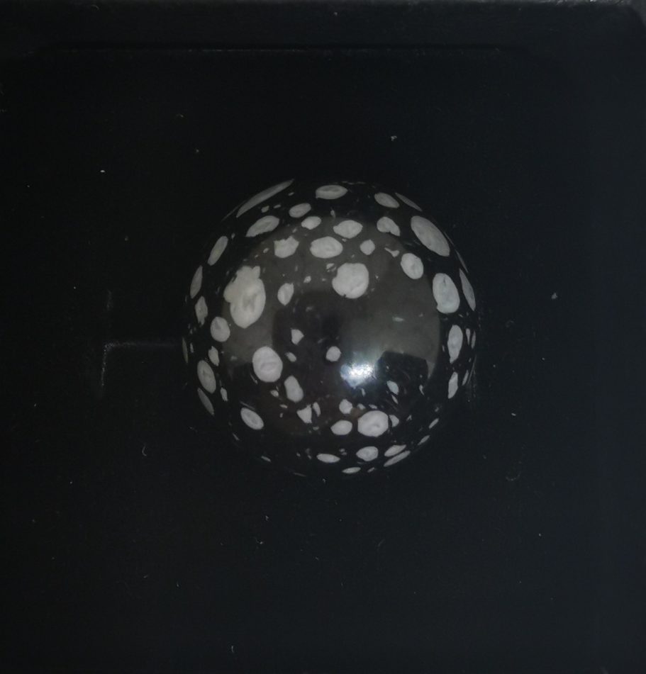Schneeflocken Obsidian Schneeflocken Obsidian 1,6 cm Durchmesser