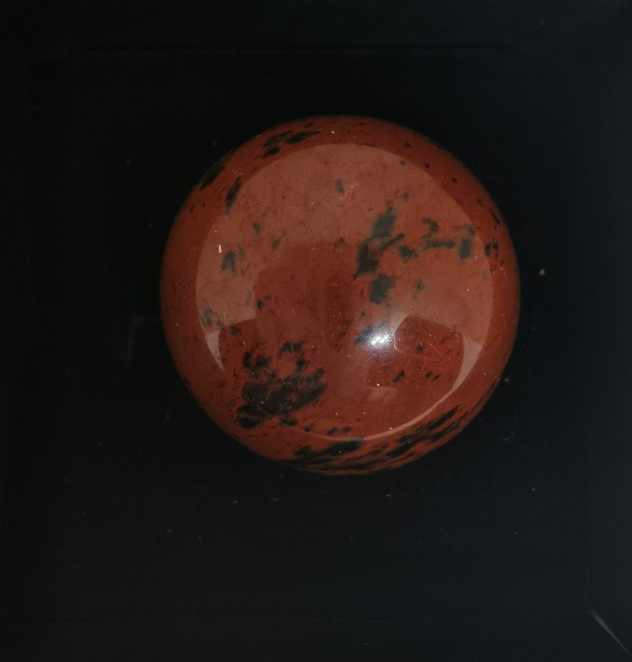 Roter Obsidian Roter Obsidian 2 cm Durchmesser