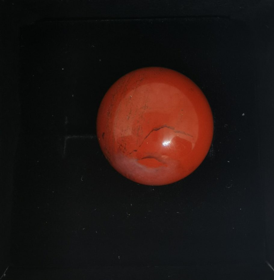 Roter Jaspis Roter Jaspis 1,6 cm Durchmesser